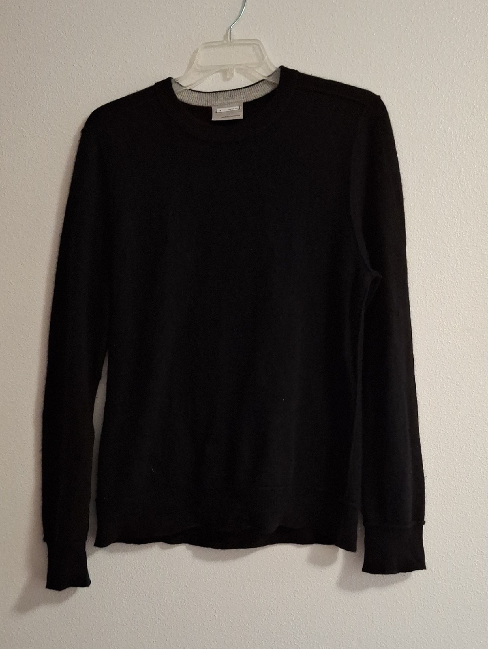 Public Opinion Black Crewneck Sweater - Classic Lightweight 100% Cashmere